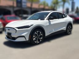 Ford Mustang Mach-E Select AWD 2026 — side view