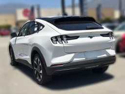 Ford Mustang Mach-E Select AWD 2026 — side view