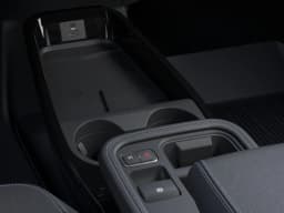 Ford Mustang Mach-E Select AWD 2026 — side view