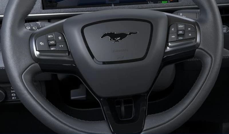 Ford Mustang Mach-E Select AWD 2026 — side view