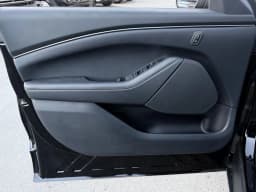 Ford Mustang Mach-E Select AWD 2026 — side view