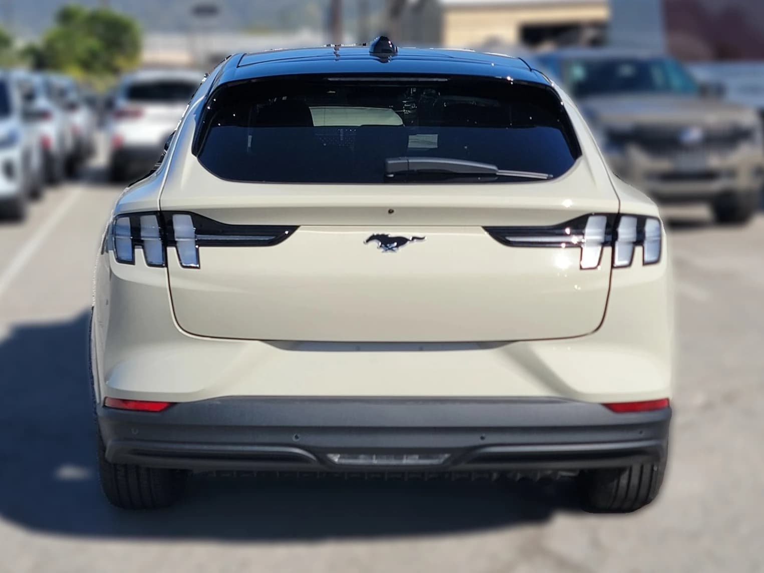 Ford Mustang Mach-E Premium RWD 2026 — side view