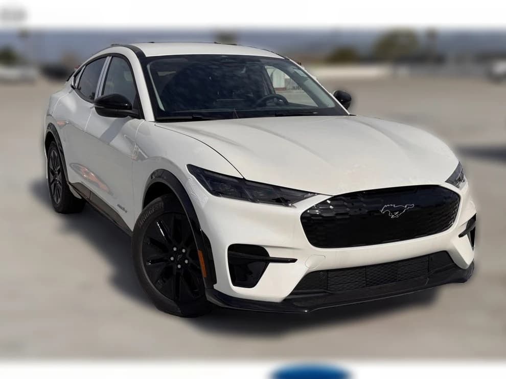 Ford Mustang Mach-E Premium RWD 2026 — side view