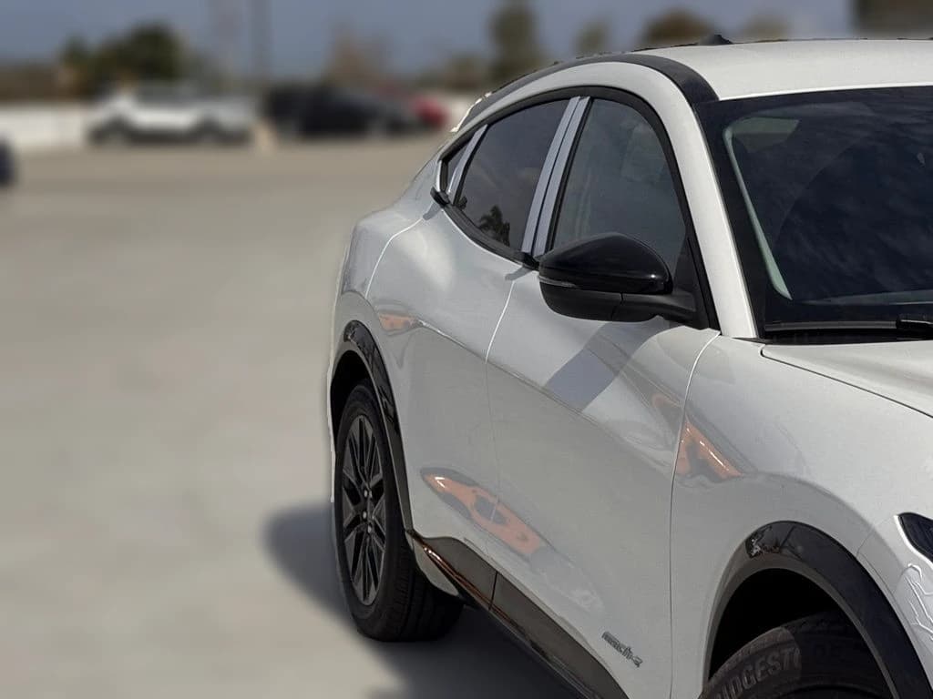 Ford Mustang Mach-E Premium RWD 2026 — side view