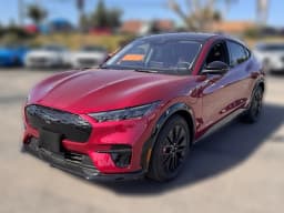 Ford Mustang Mach-E Premium RWD 2025 — side view