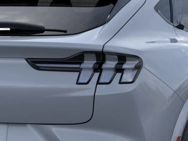 Ford Mustang Mach-E Premium RWD 2026 — side view