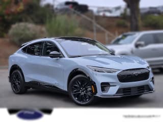 Ford Mustang Mach-E Premium RWD