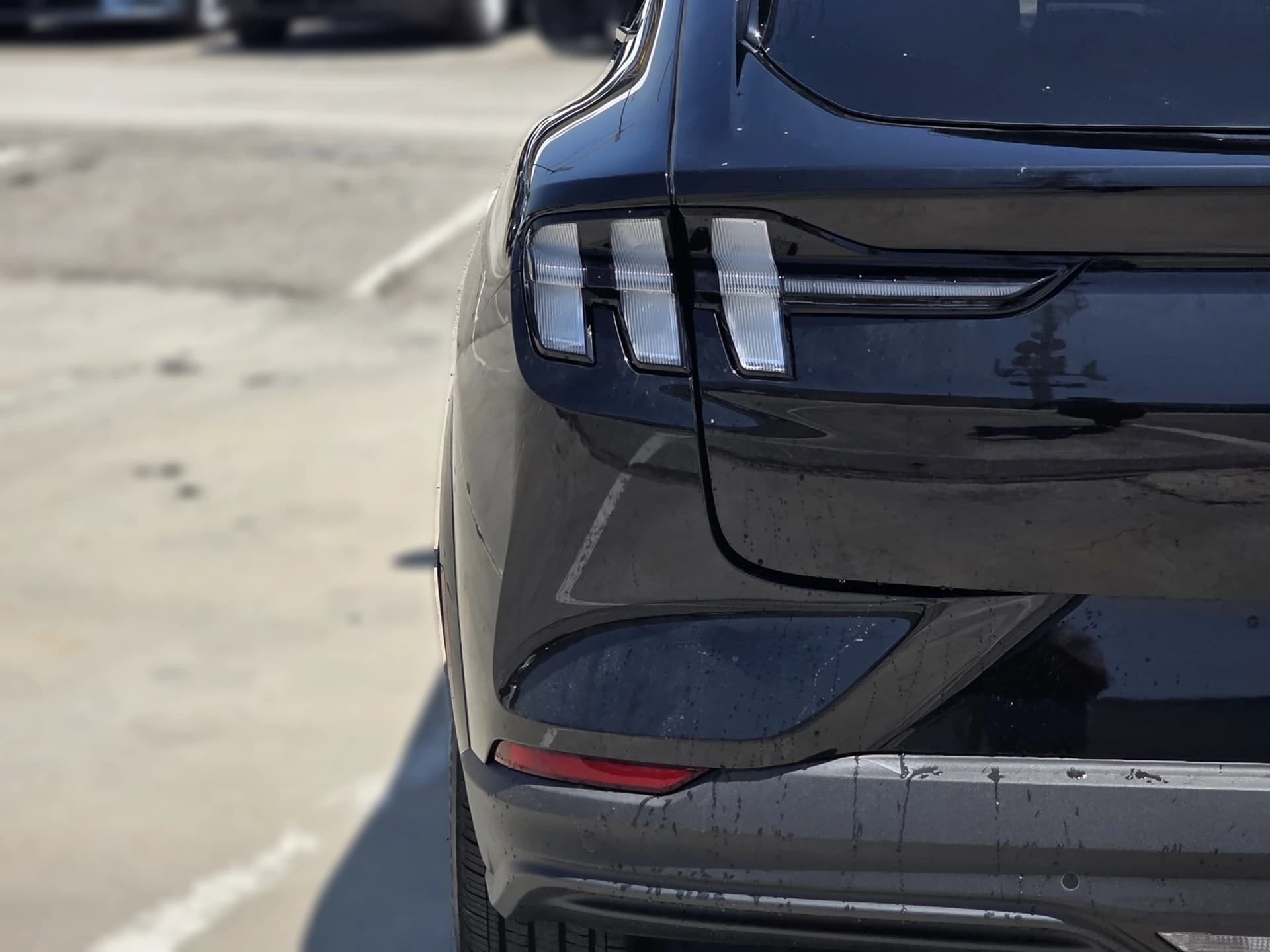Ford Mustang Mach-E Premium RWD 2026 — side view