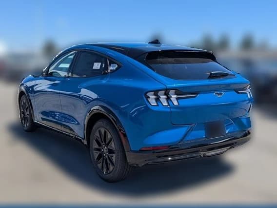 Ford Mustang Mach-E Premium RWD 2026 — side view