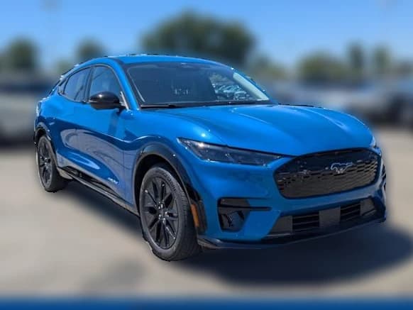 Ford Mustang Mach-E Premium RWD 2026 — side view