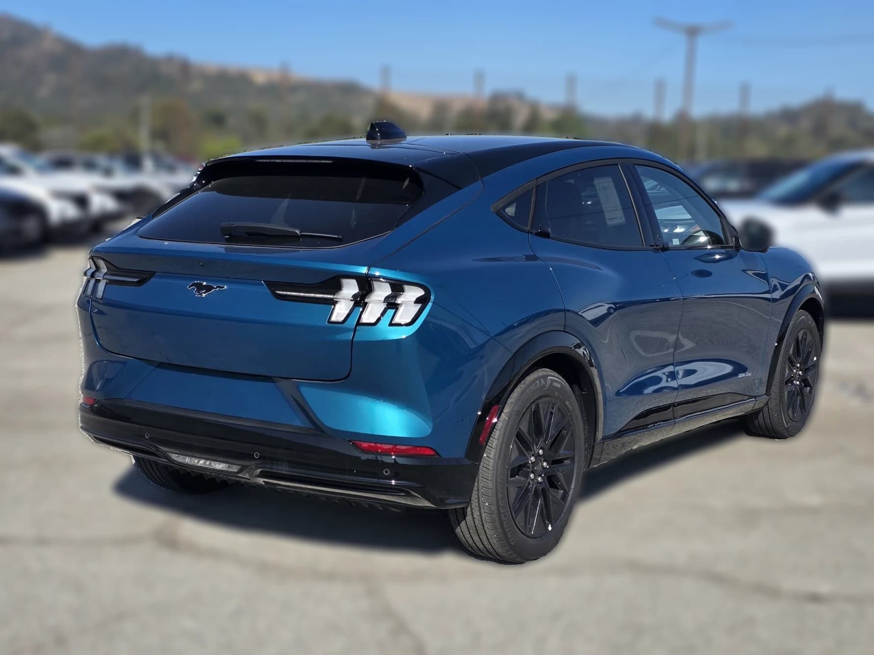 Ford Mustang Mach-E Premium RWD 2026 — side view