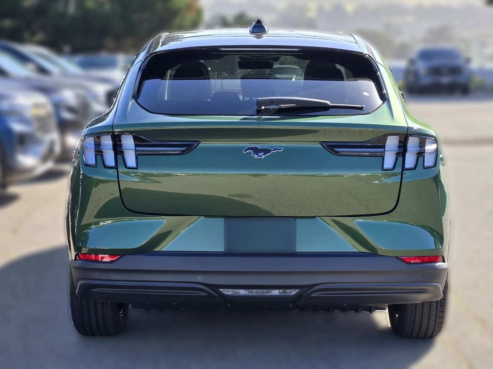 Ford Mustang Mach-E Premium RWD 2026 — side view