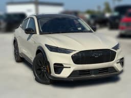 Ford Mustang Mach-E Premium RWD 2026 — side view