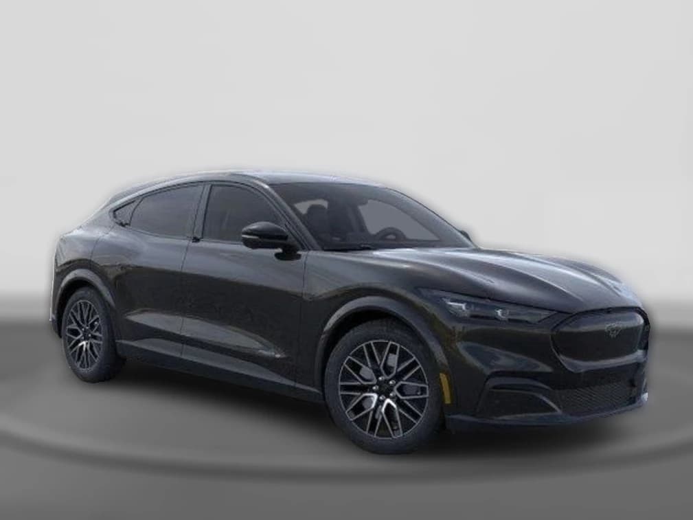 Ford Mustang Mach-E Premium RWD 2026 — side view