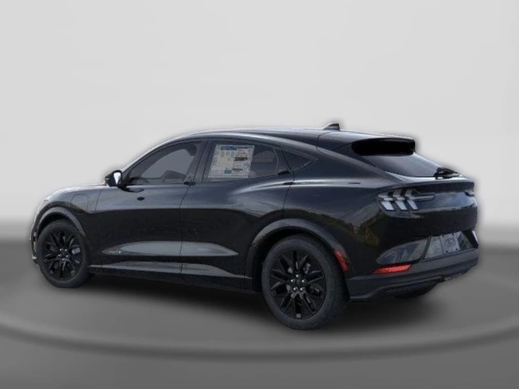 Ford Mustang Mach-E Premium RWD 2026 — side view