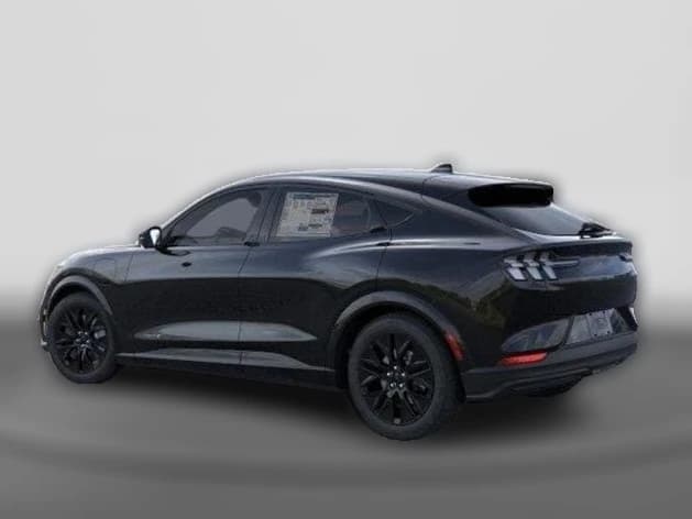 Ford Mustang Mach-E Premium RWD 2026 — side view