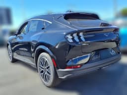 Ford Mustang Mach-E Premium RWD 2026 — side view