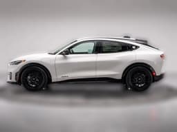 Ford Mustang Mach-E Premium RWD 2026 — side view