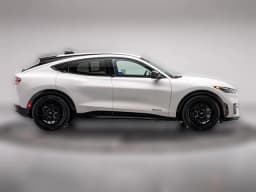 Ford Mustang Mach-E Premium RWD 2026 — side view