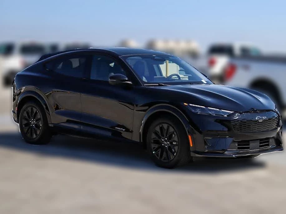Ford Mustang Mach-E Premium RWD 2026 — side view
