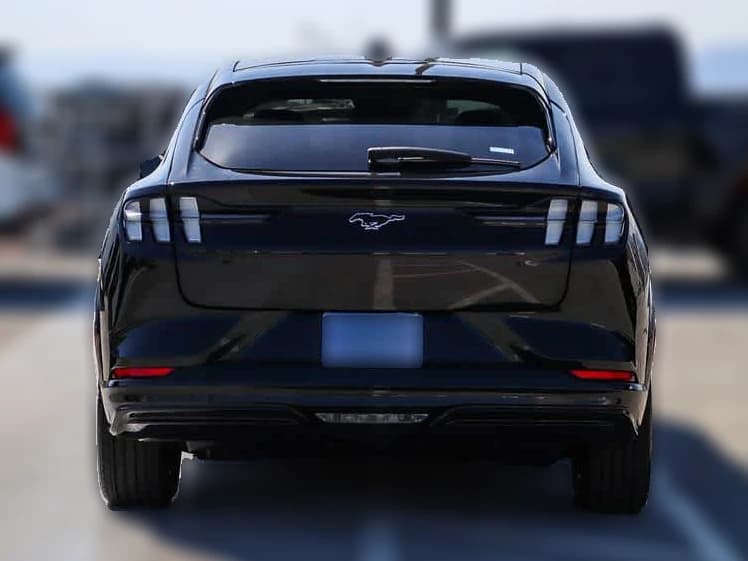 Ford Mustang Mach-E Premium RWD 2026 — side view