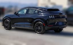 Ford Mustang Mach-E Premium RWD 2026 — side view