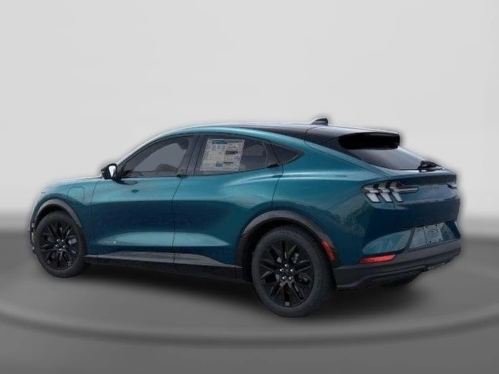 Ford Mustang Mach-E Premium RWD 2026 — side view