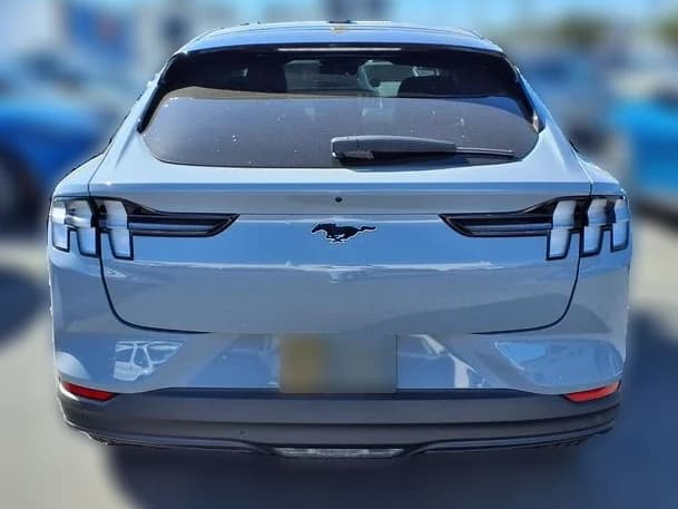 Ford Mustang Mach-E Premium RWD 2026 — side view