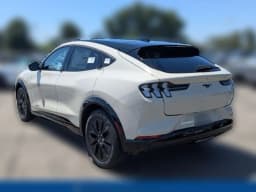 Ford Mustang Mach-E Premium RWD 2026 — side view