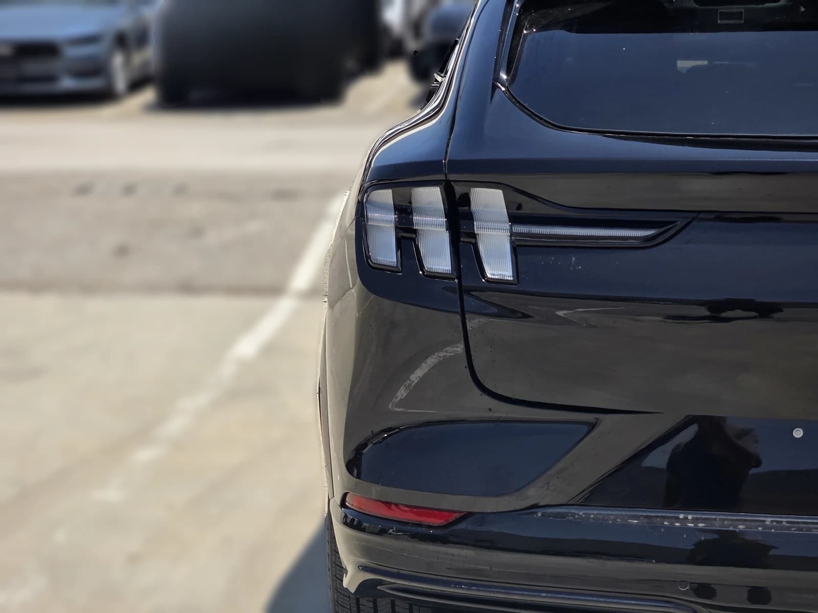 Ford Mustang Mach-E Premium RWD 2026 — side view