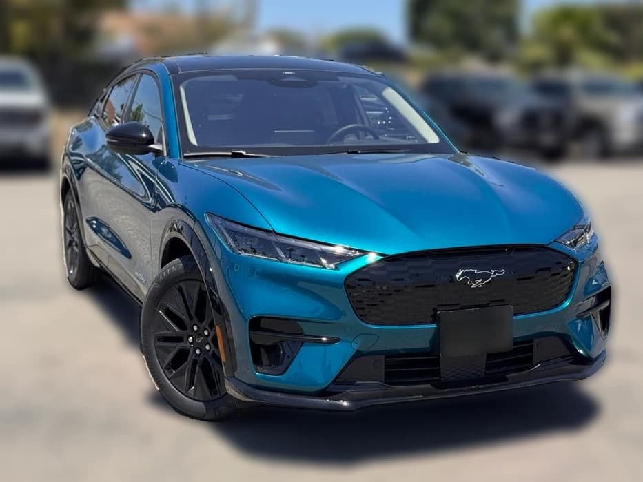 Ford Mustang Mach-E Premium RWD 2026 — side view