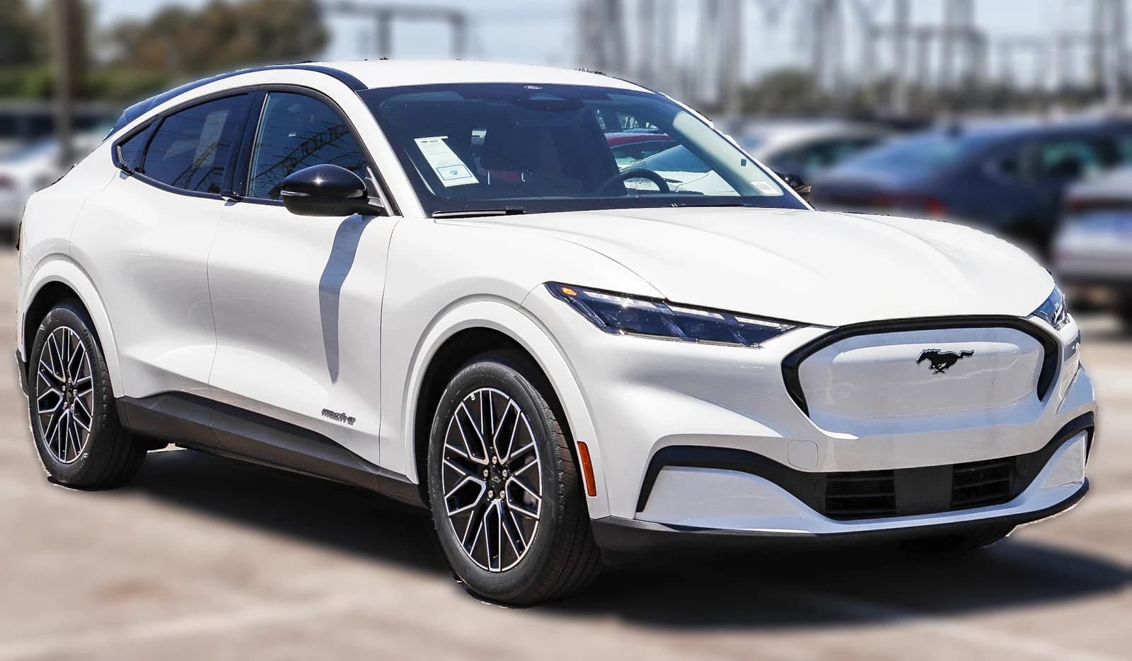Ford Mustang Mach-E Premium RWD 2026 — side view