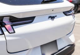 Ford Mustang Mach-E Premium RWD 2026 — side view