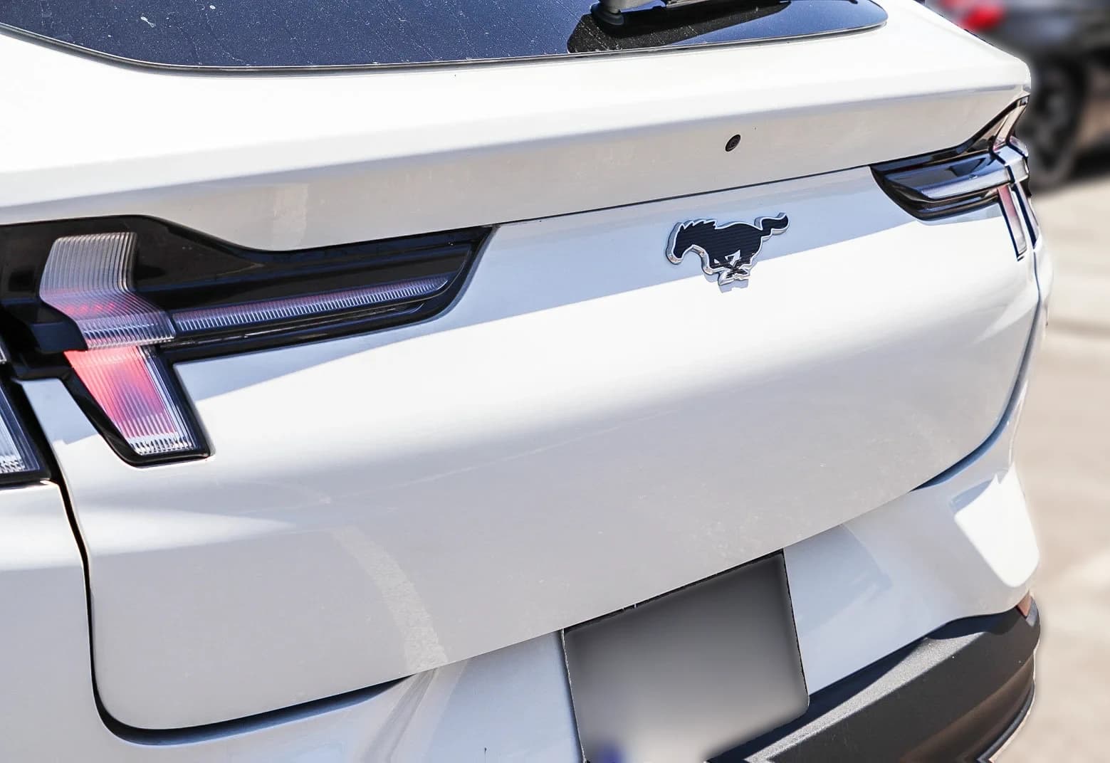 Ford Mustang Mach-E Premium RWD 2026 — side view