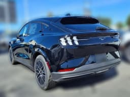 Ford Mustang Mach-E Premium RWD 2026 — side view