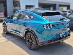 Ford Mustang Mach-E Premium RWD 2026 — side view