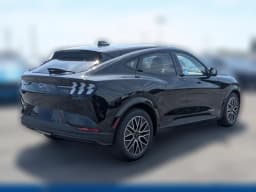 Ford Mustang Mach-E Premium RWD 2026 — side view