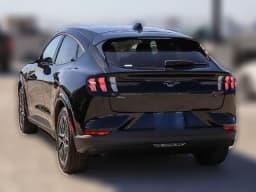 Ford Mustang Mach-E Premium RWD 2026 — side view