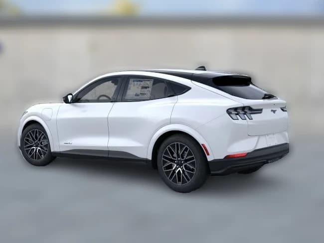 Ford Mustang Mach-E Premium RWD 2026 — side view