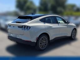 Ford Mustang Mach-E Premium RWD 2026 — side view
