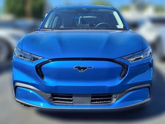 Ford Mustang Mach-E Premium RWD 2026 — side view