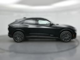 Ford Mustang Mach-E Premium RWD 2026 — side view