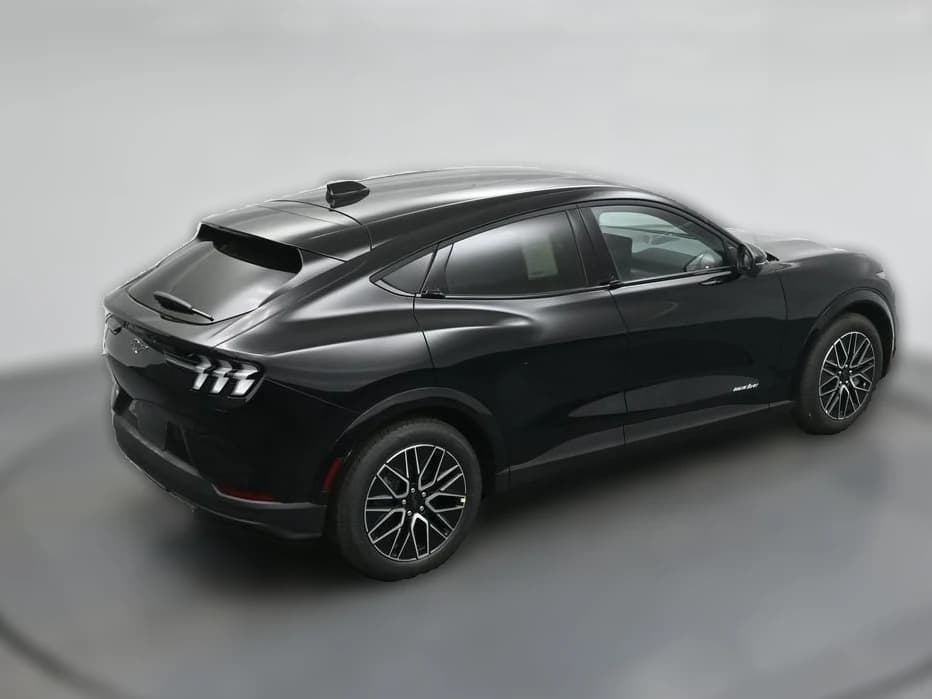 Ford Mustang Mach-E Premium RWD 2026 — side view