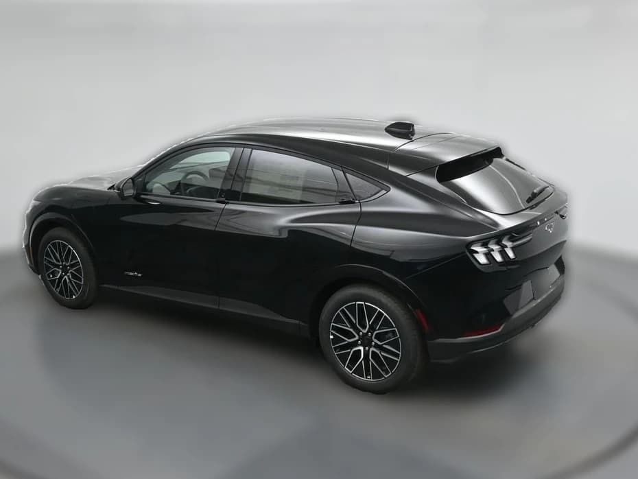 Ford Mustang Mach-E Premium RWD 2026 — side view