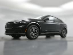 Ford Mustang Mach-E Premium RWD 2026 — side view