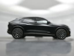 Ford Mustang Mach-E Premium RWD 2026 — side view