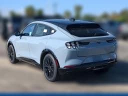 Ford Mustang Mach-E Premium RWD 2026 — side view
