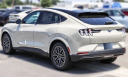 Ford Mustang Mach-E Premium RWD 2026 — side view