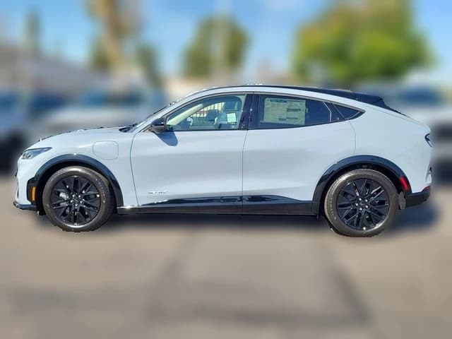 Ford Mustang Mach-E Premium RWD 2026 — side view