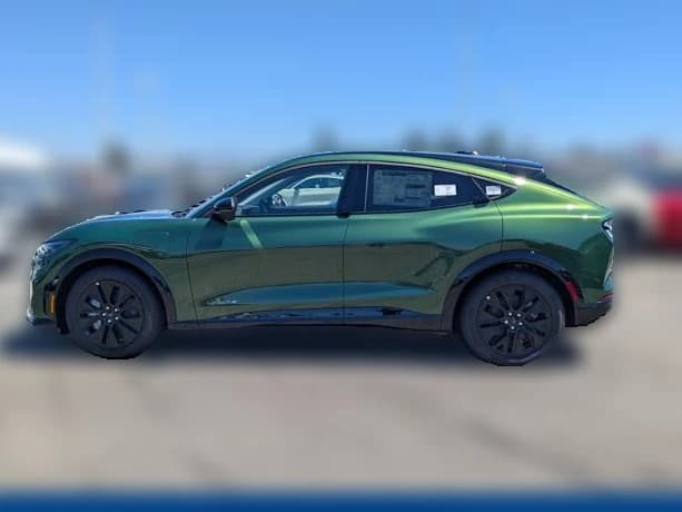 Ford Mustang Mach-E Premium RWD 2026 — side view